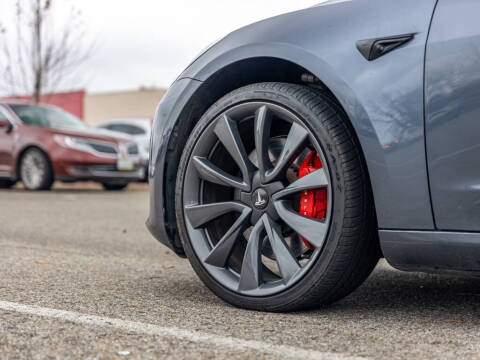 2020 Tesla Model 3 Performance