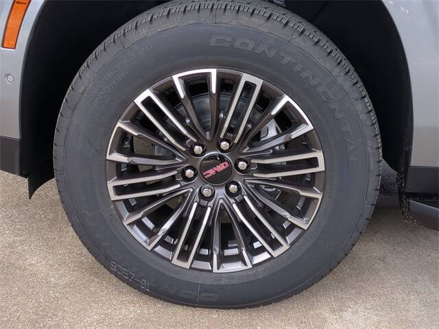 2025 GMC Yukon Elevation