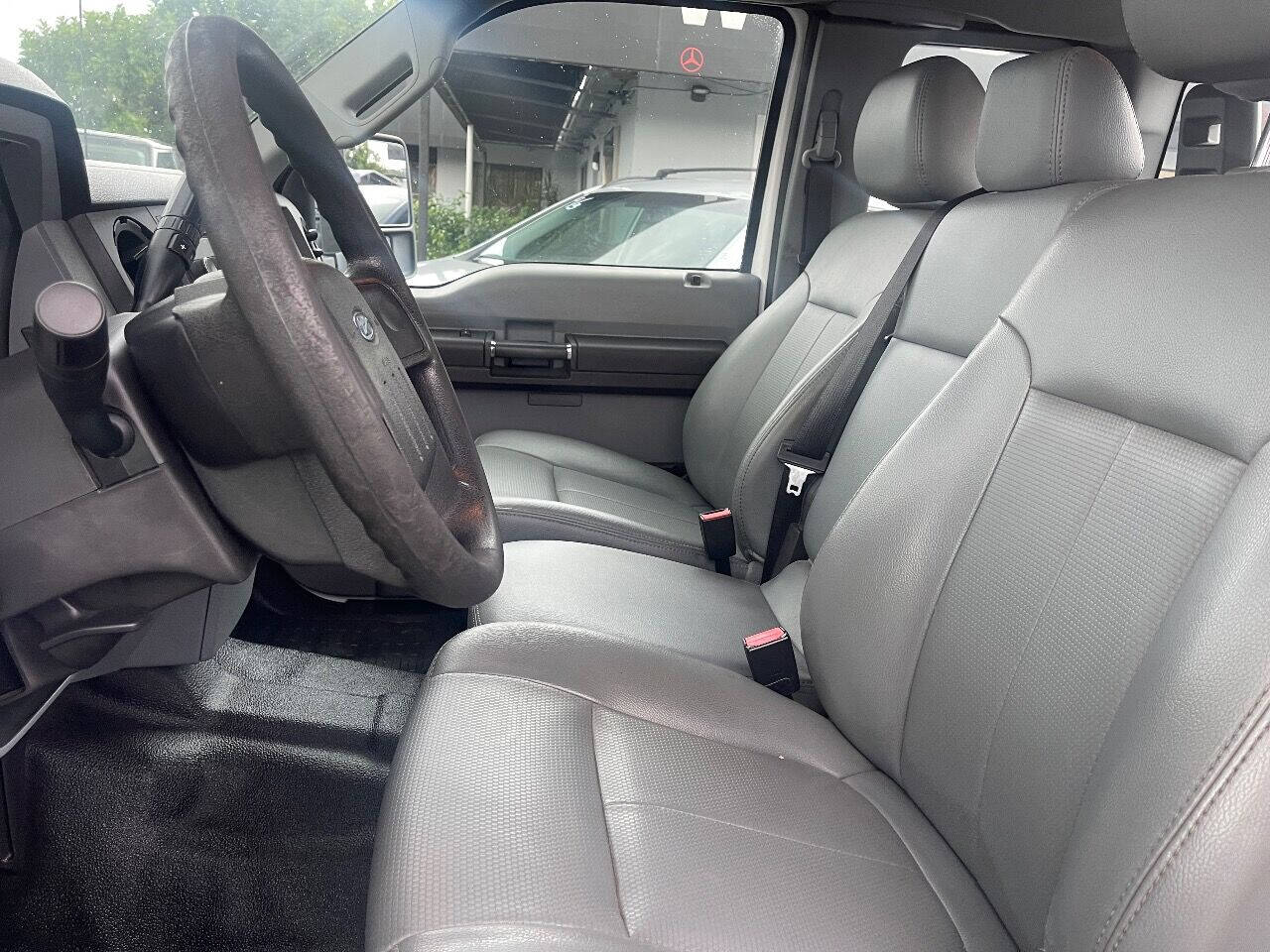2012 FORD F-250 Pickup - $21,900