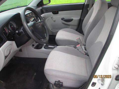 2009 Hyundai Accent GLS