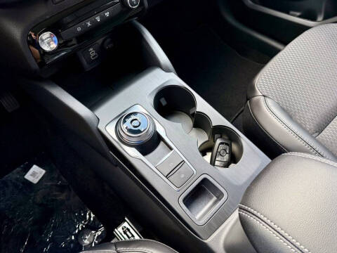 2025 Ford Escape Plug-In Hybrid PHEV