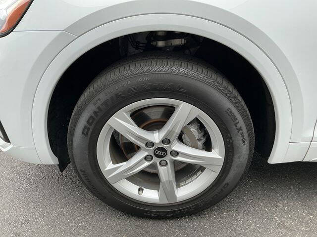 2022 Audi Q5 quattro Premium 40 TFSI