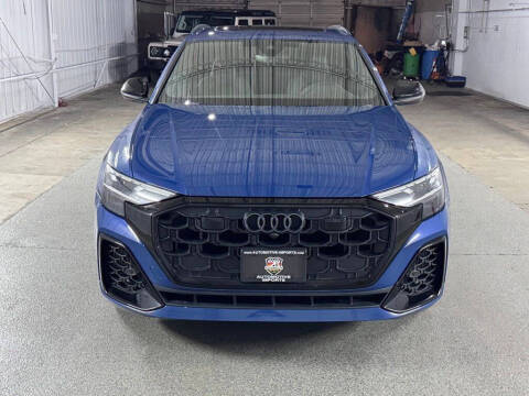 2024 Audi SQ8 4.0T quattro Premium Plus