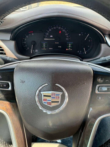 2015 Cadillac XTS Pro Coachbuilder-Limo