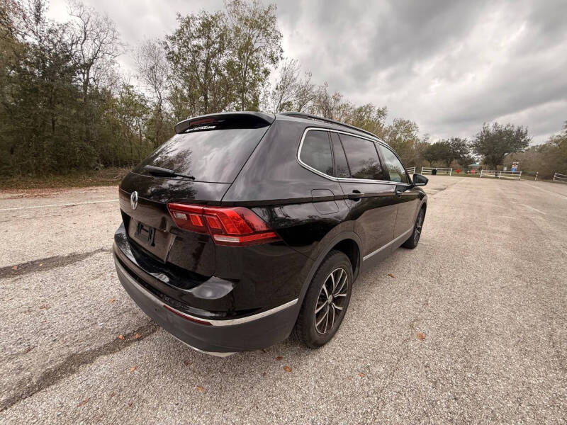 2021 Volkswagen Tiguan SE R-Line Black