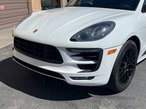 2017 Porsche Macan GTS