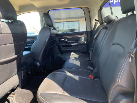 2016 RAM 1500 Laramie