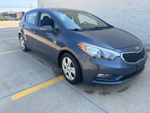 2016 Kia Forte5 LX