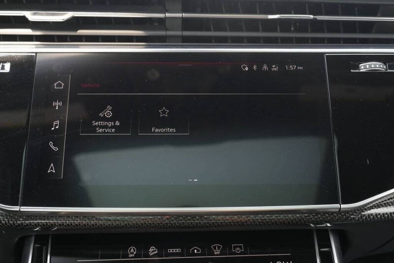 2022 Audi SQ8 4.0T quattro Prestige