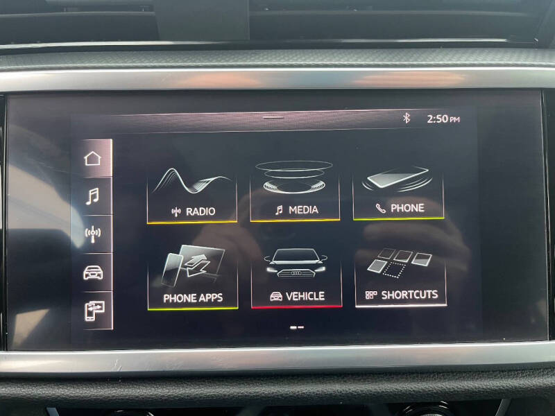 2020 Audi Q3 quattro Premium 45 TFSI