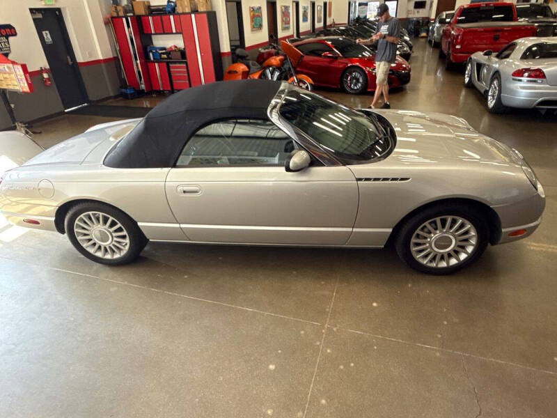 2004 Ford Thunderbird Deluxe