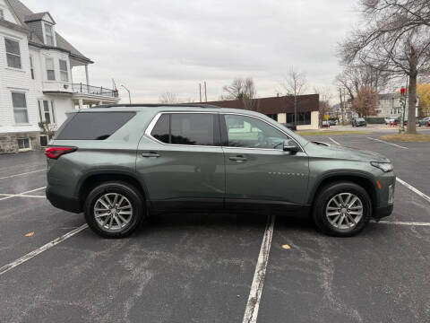 2022 Chevrolet Traverse LT