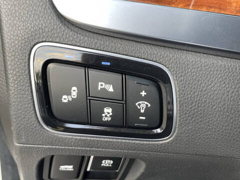 2014 Hyundai Equus Signature