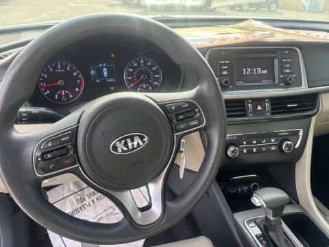 2016 Kia Optima LX