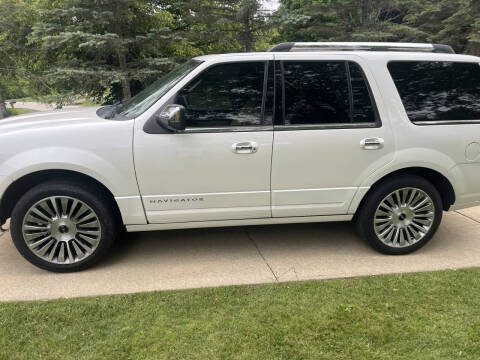 2017 Lincoln Navigator Select
