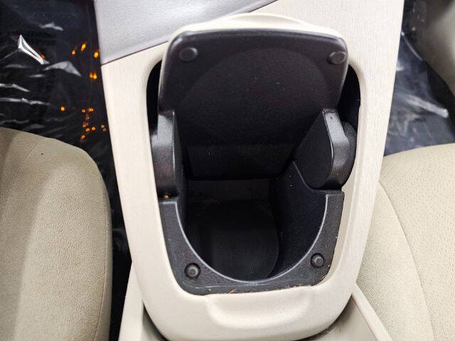 2014 Toyota Prius Two