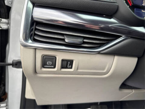 2019 Cadillac XT4 Luxury