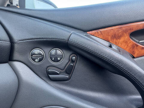 2004 Mercedes-Benz SL-Class SL 500