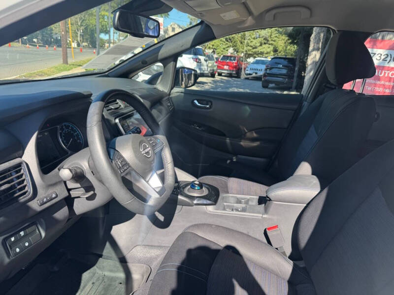 2023 Nissan LEAF SV PLUS