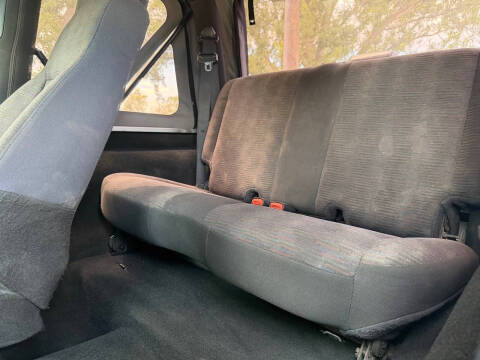 2005 Jeep Wrangler SE