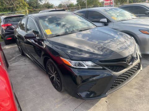 2018 Toyota Camry SE