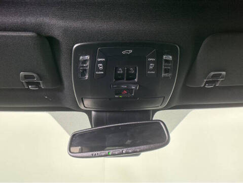 2025 Toyota Sienna XSE 7-Passenger