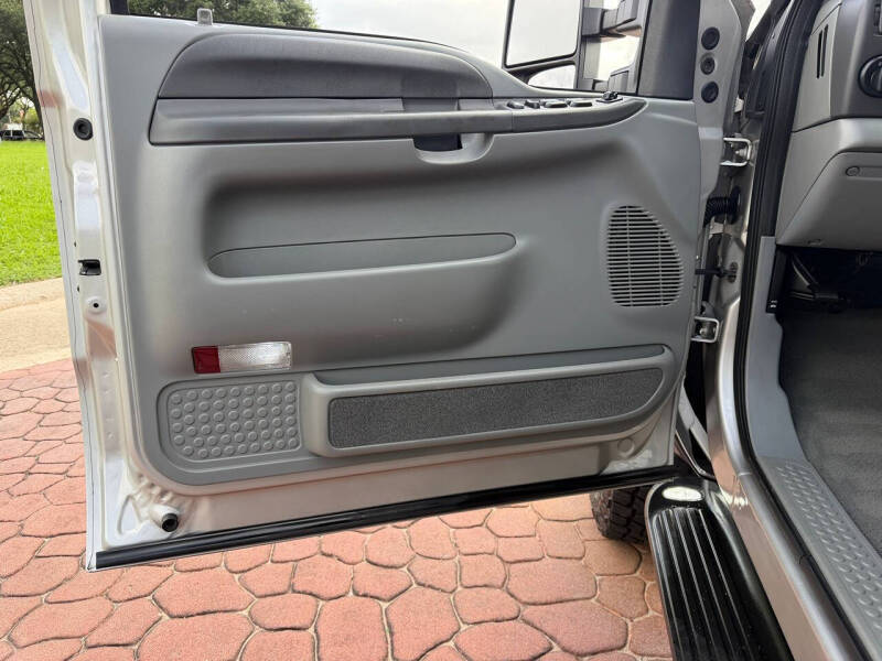 2002 Ford Excursion XLT