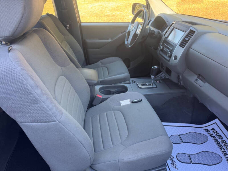 2021 Nissan Frontier S