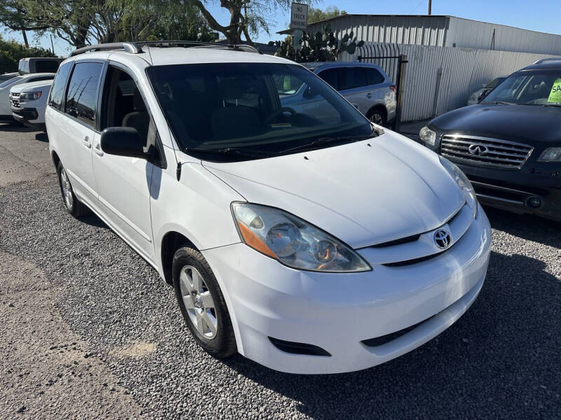 2008 Toyota Sienna LE 7-Passenger