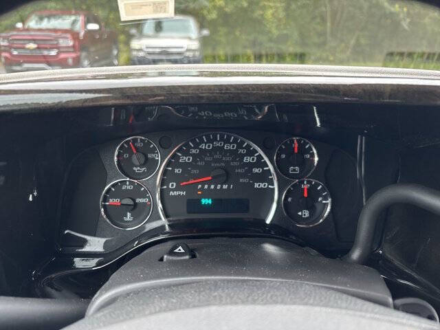 2025 Chevrolet Express 2500