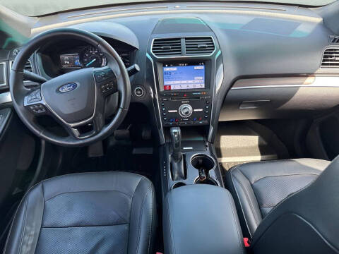 2017 Ford Explorer Limited