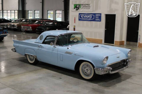 1957 Ford Thunderbird
