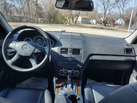 2009 Mercedes-Benz C-Class C 300 Luxury