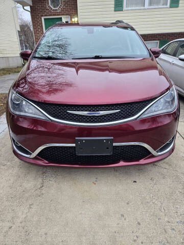 2019 Chrysler Pacifica Touring Plus