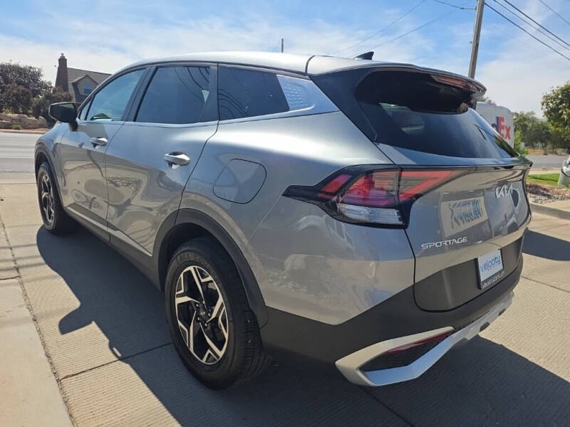 2024 Kia Sportage LX