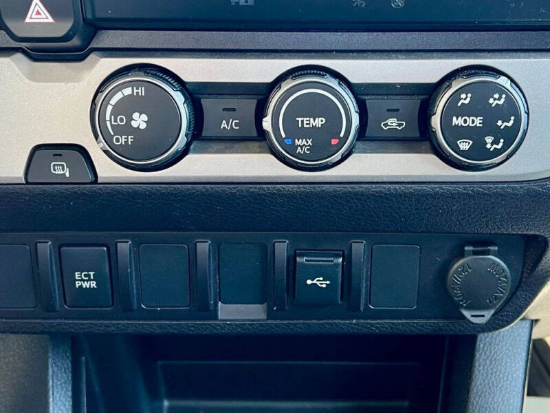 2021 Toyota Tacoma SR