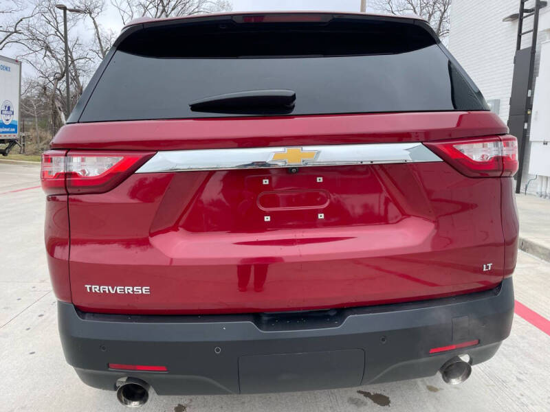 2021 Chevrolet Traverse LT Cloth