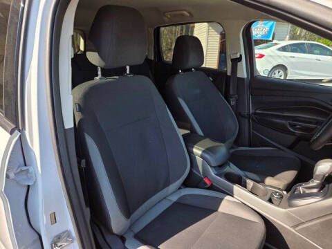 2014 Ford Escape S