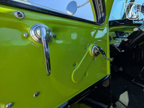 1945 Diamond T 509