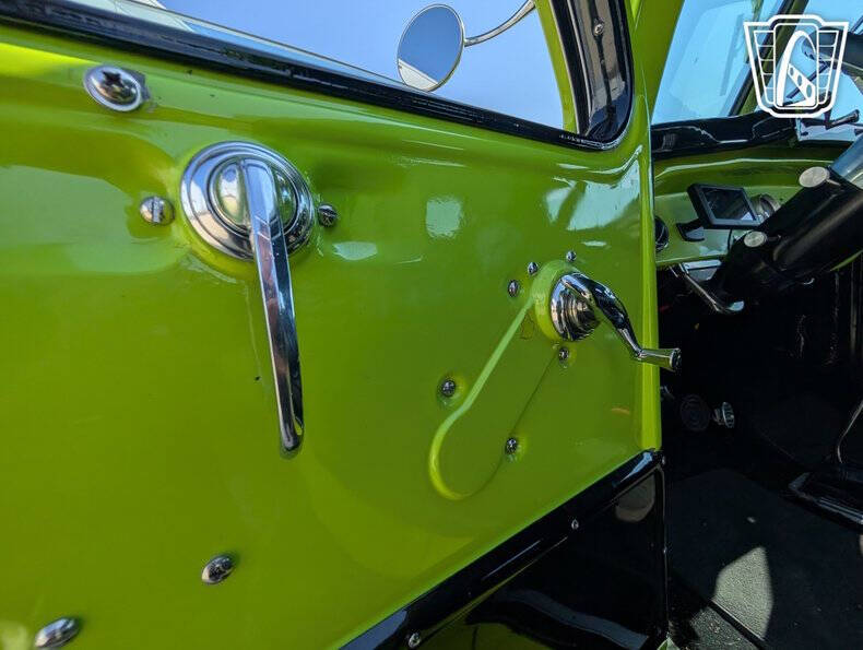 1945 Diamond T 509