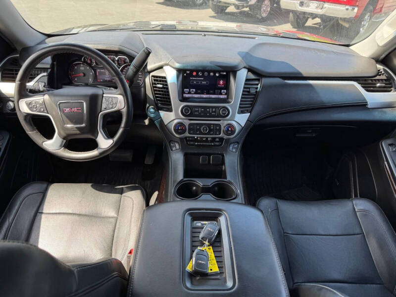 2016 GMC Yukon XL SLT