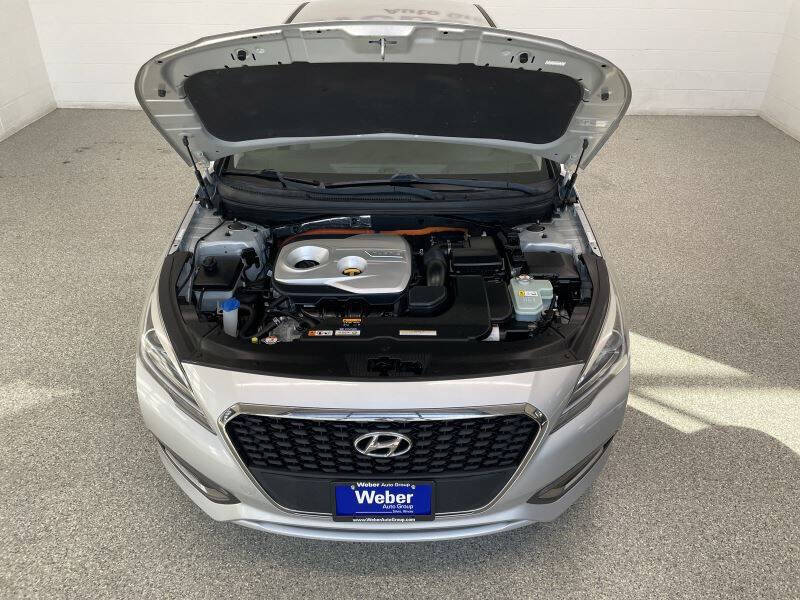 2016 Hyundai Sonata Hybrid SE