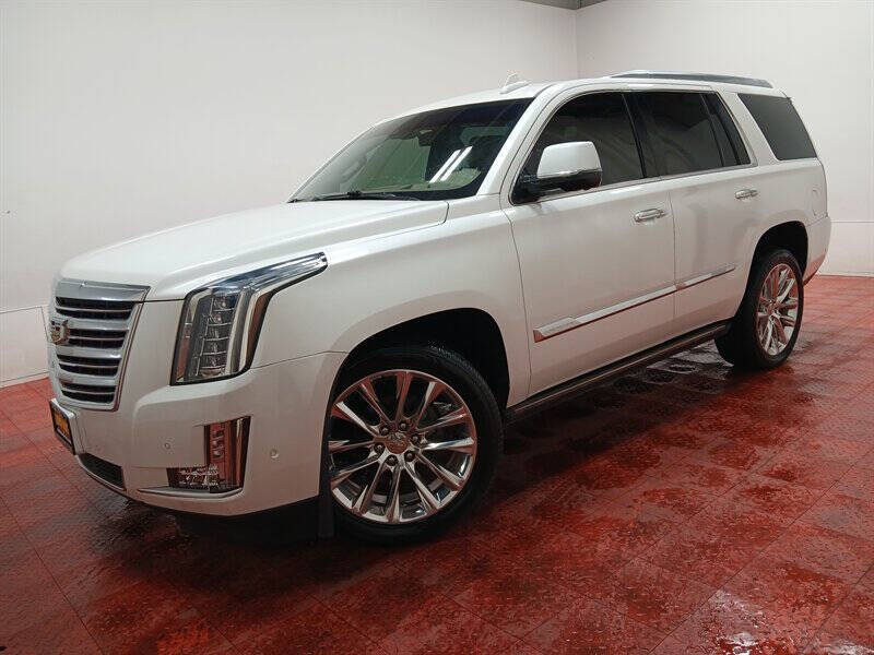 2018 Cadillac Escalade Platinum