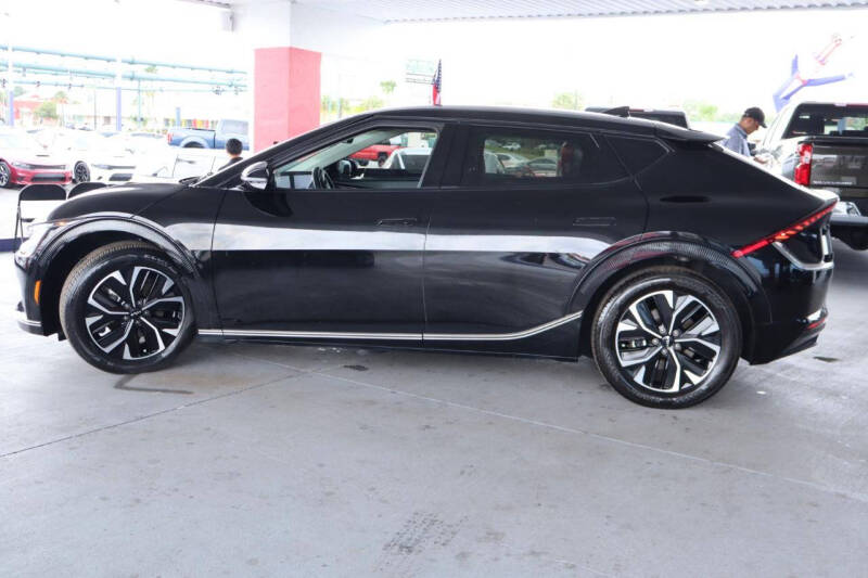 2022 Kia EV6 Wind