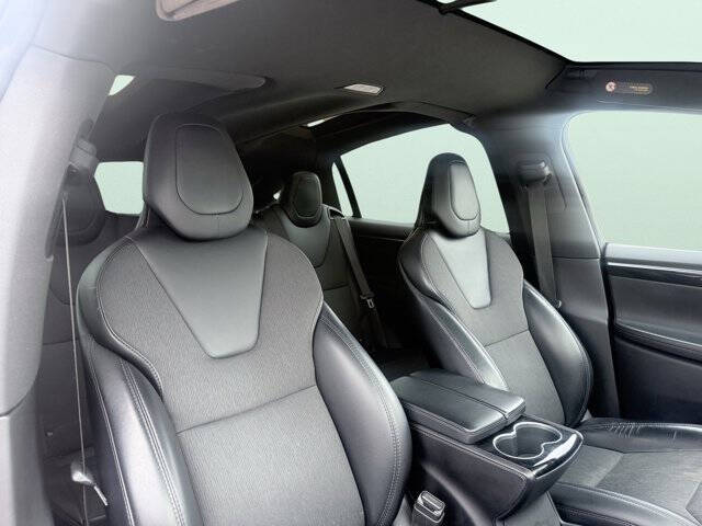 2017 Tesla Model X 75D