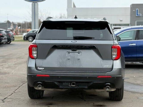 2024 Ford Explorer ST-Line