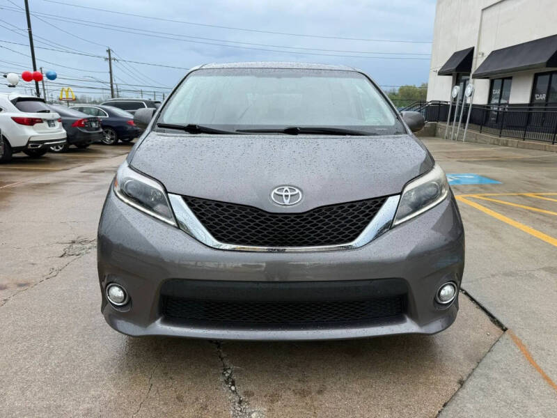2017 Toyota Sienna