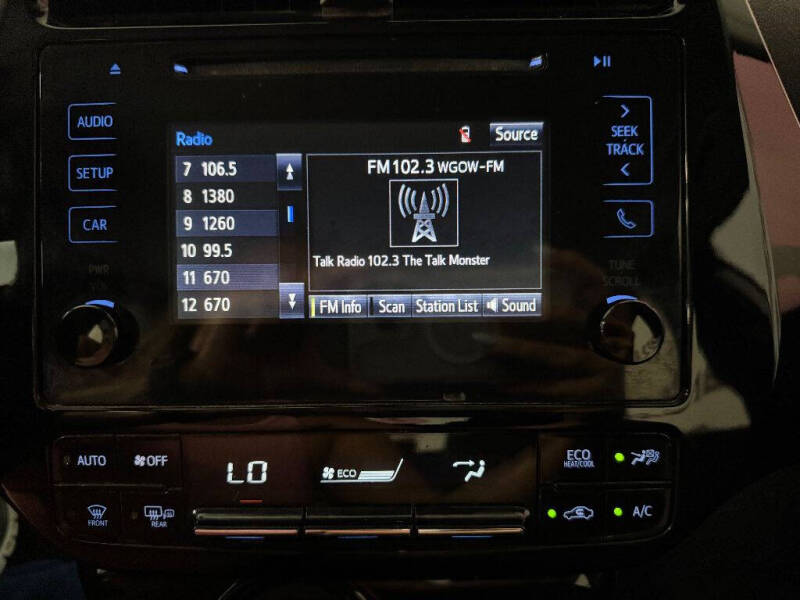 2019 Toyota Prius XLE