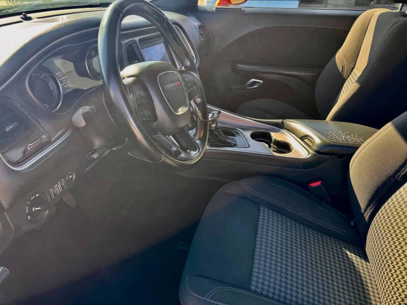 2020 Dodge Challenger SXT