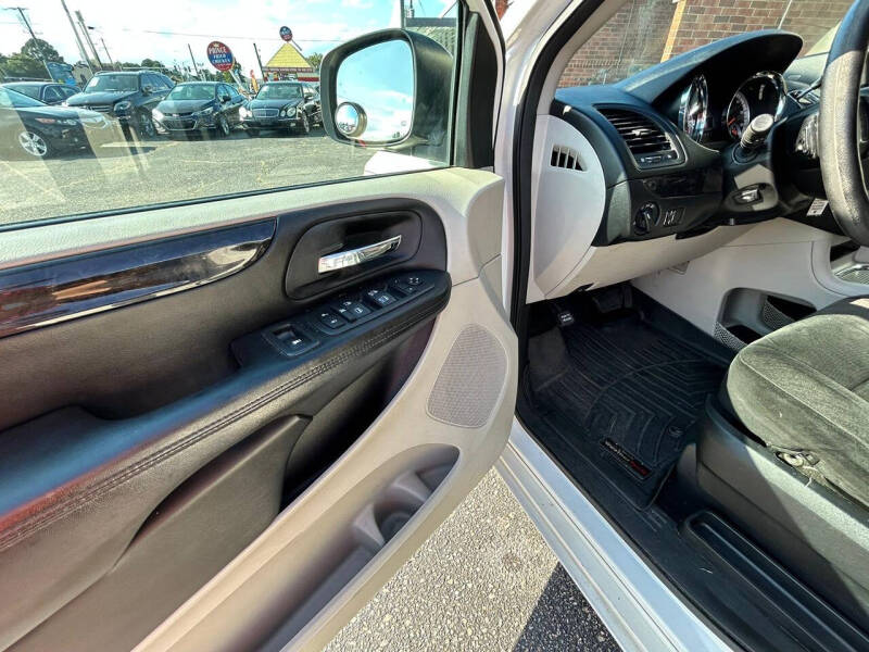 2013 Dodge Grand Caravan SXT